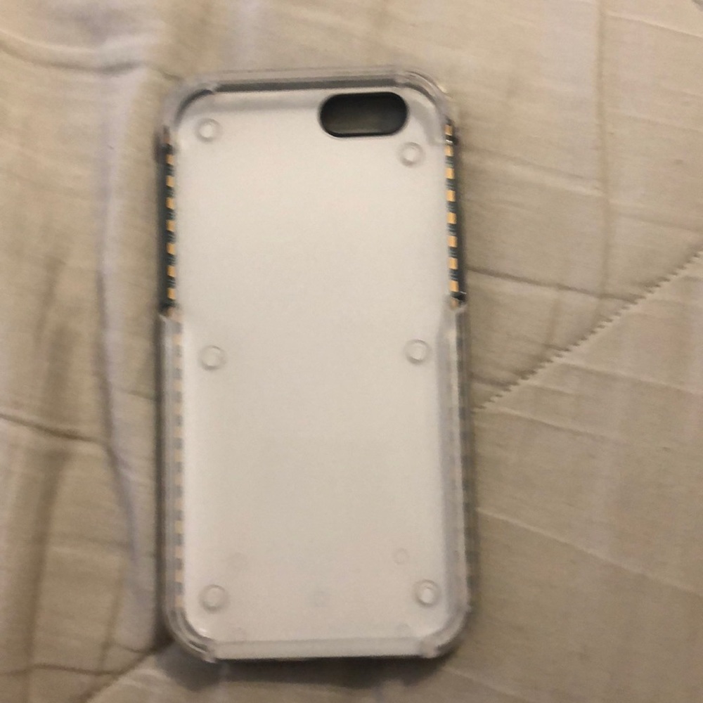 Phone case - Picture 3 of 4